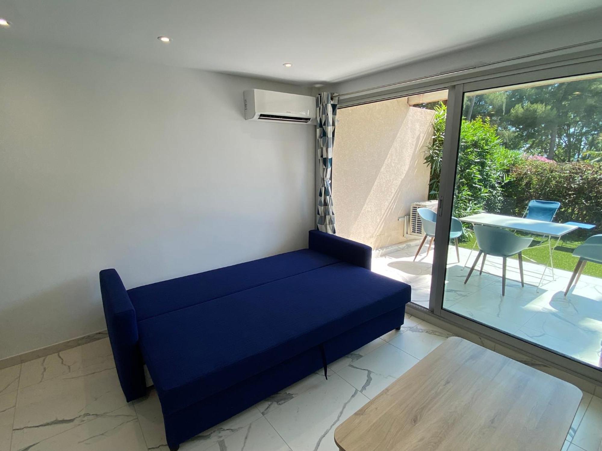 Appartement Face Mer Et Port Santa Lucia Climatise Et Wifi Сен-Рафаэль Экстерьер фото