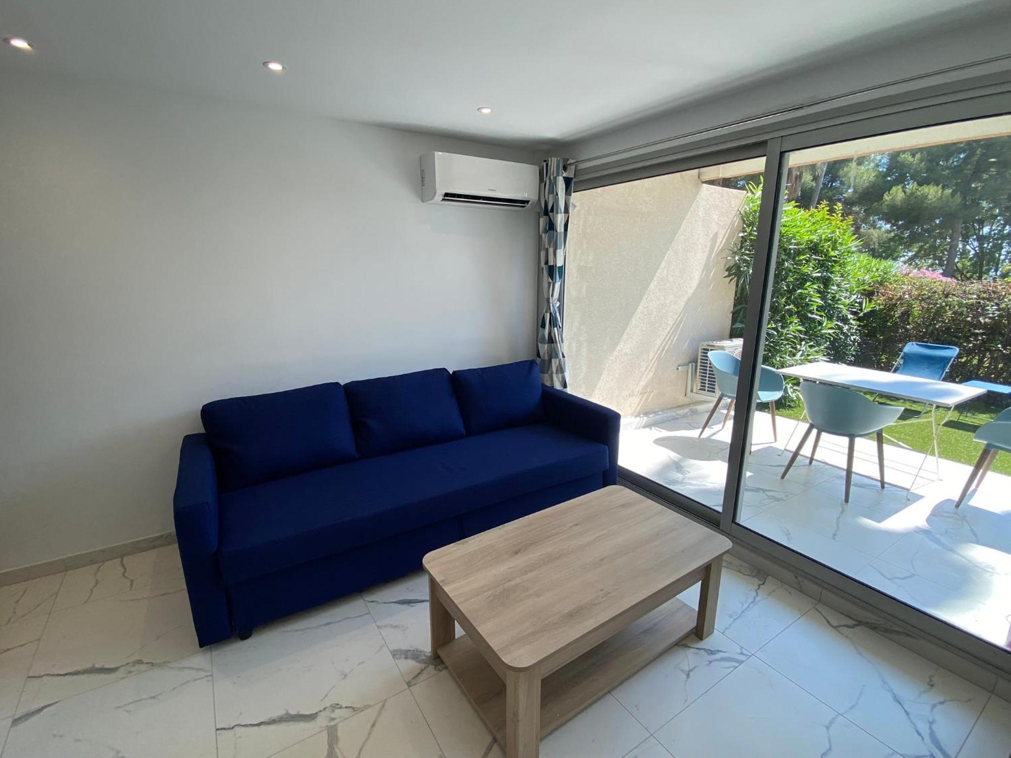Appartement Face Mer Et Port Santa Lucia Climatise Et Wifi Сен-Рафаэль Экстерьер фото